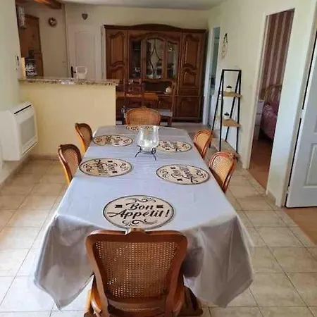 Maison*piscine Chauffee*spa Nyaraló